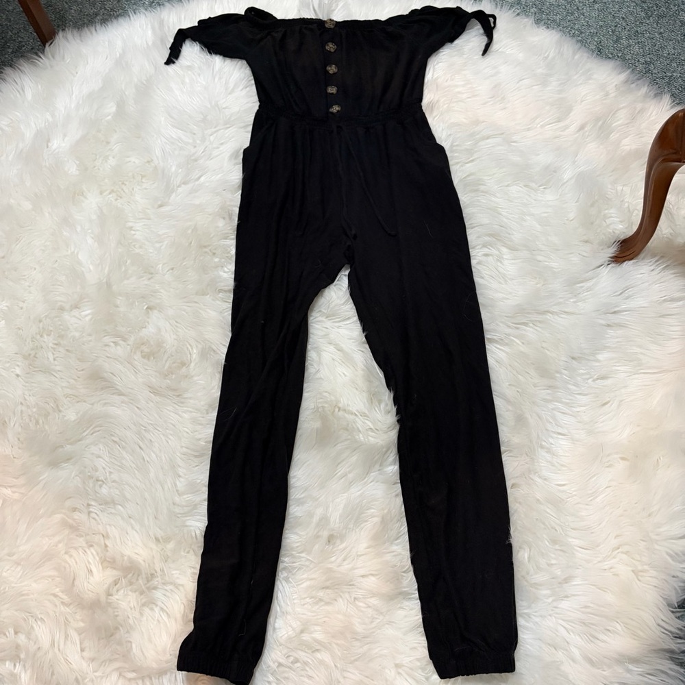 Ardene black jumpsuit size medium‎